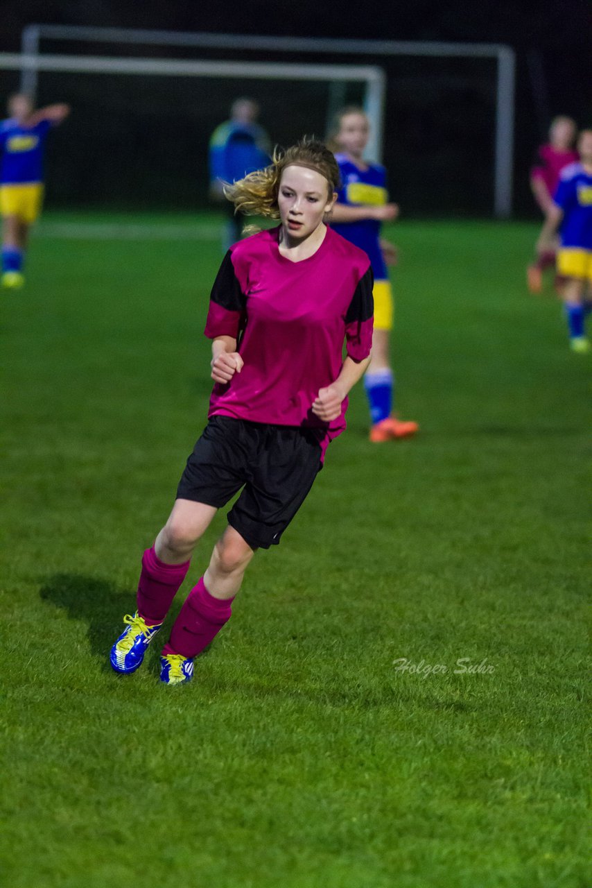 Bild 297 - B-Juniorinnen TSV Gnutz o.W. - SV Wahlstedt : Ergebnis: 1:1